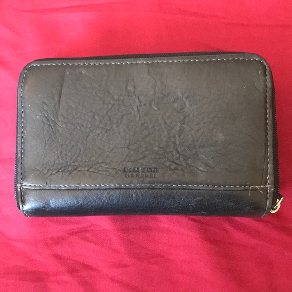 Black Leather Wallet - Picture 3 of 7